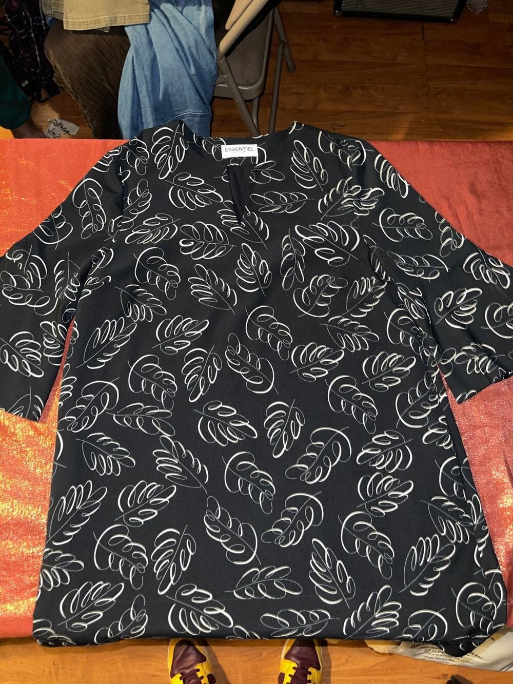 Essentiel Antwerp Dress Womens 38 Black White Leaf Print Shift 3/4 Sleeve